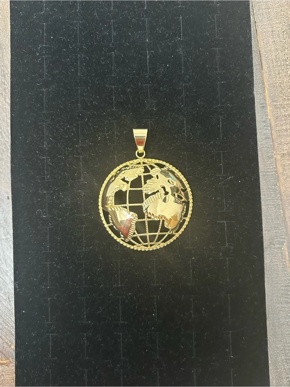 New Gold stainless steel Globe Pendant charm - 58.2 grams